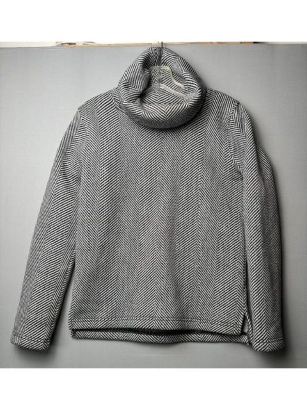 J. Crew Women's S Herringbone Cowl Neck Pullover Sweater Black and White Fleece